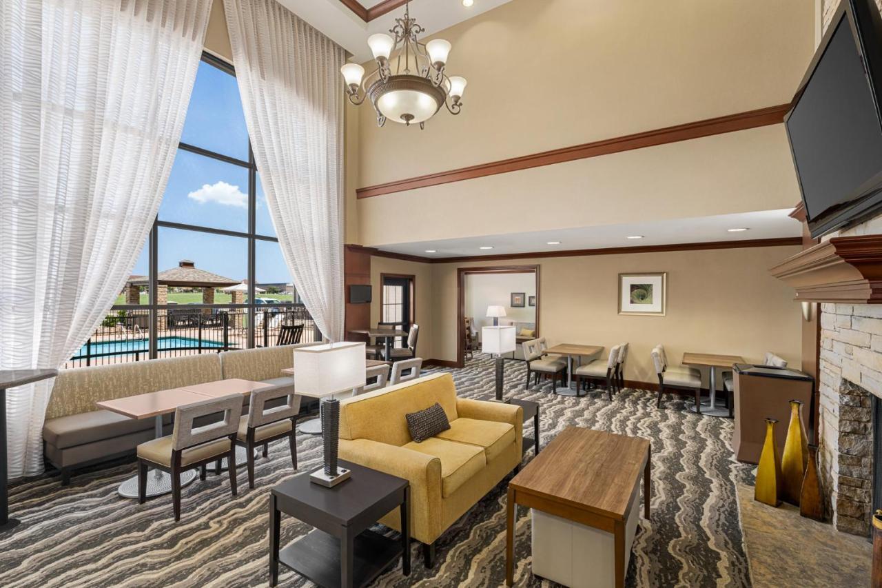 Staybridge City-quail Springs By Ihg Hotel