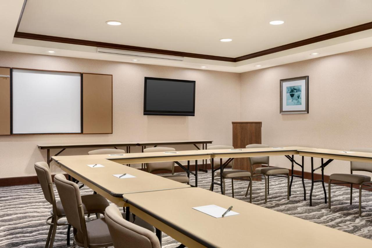 Hotel Staybridge City-quail Springs By Ihg
