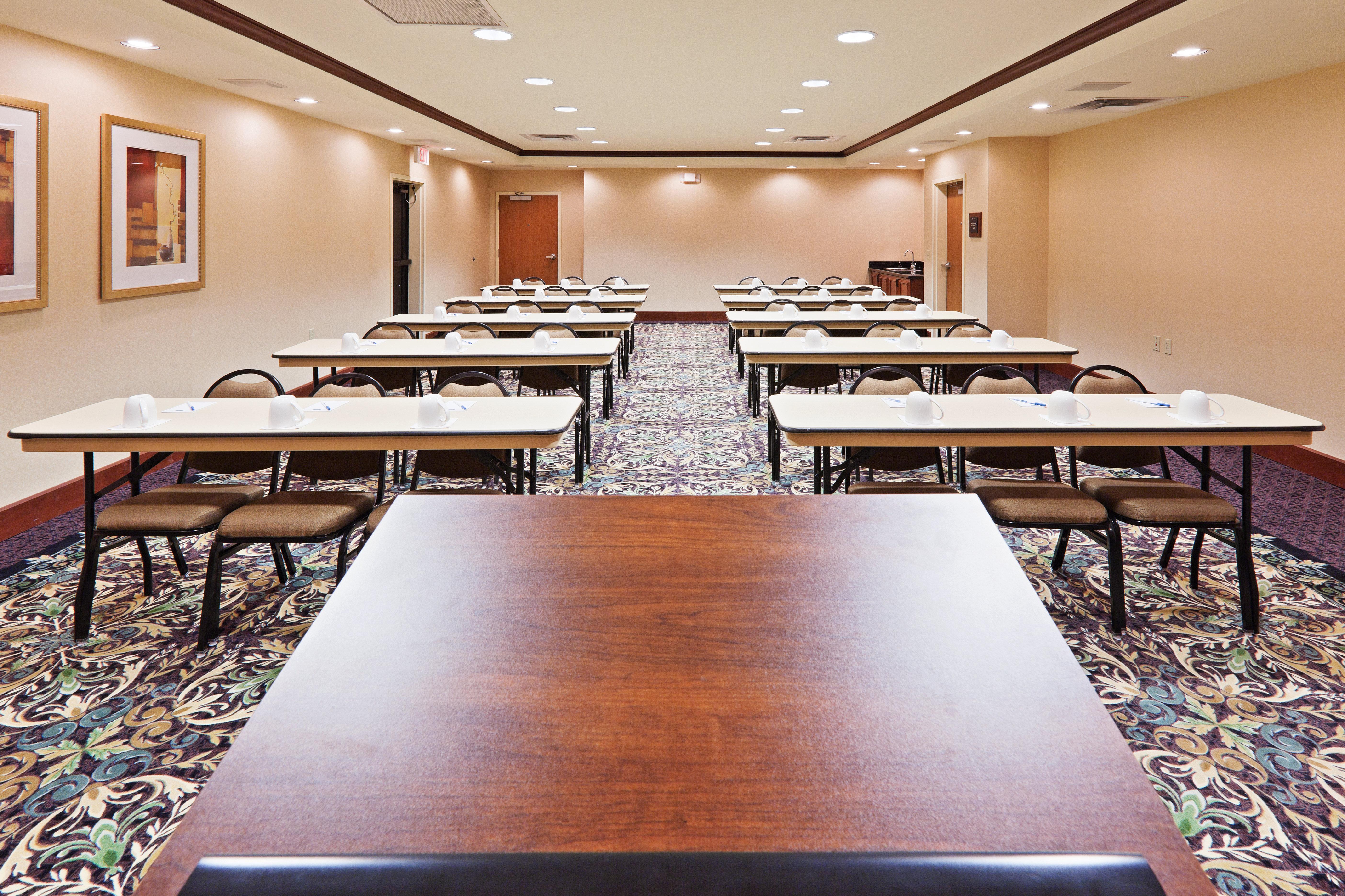 Staybridge City-quail Springs By Ihg 3*